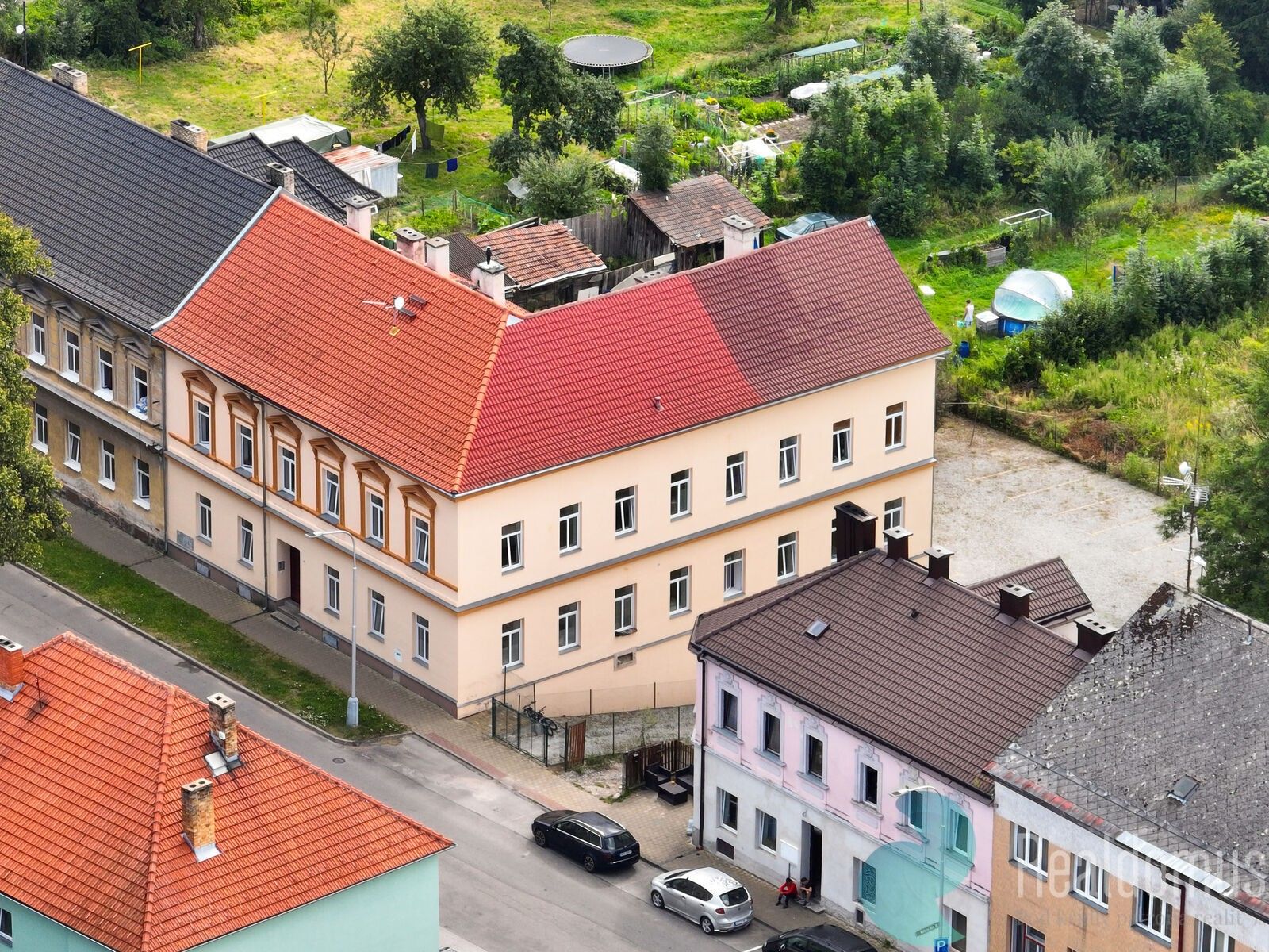 Prodej dům - Vitorazská, České Velenice, 683 m²