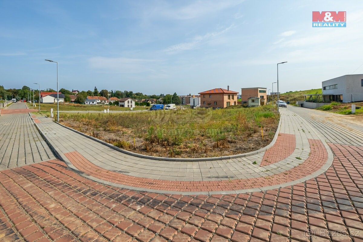 Prodej pozemek pro bydlení - Střelice u Brna, 664 47, 775 m²