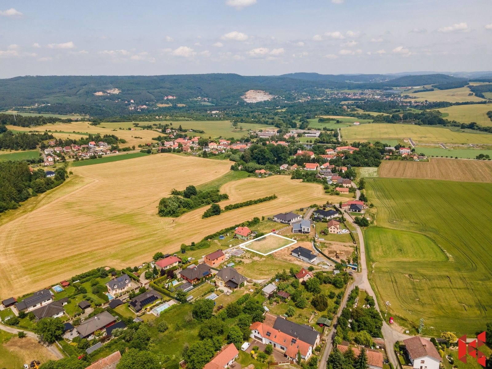 Prodej pozemek pro bydlení - Břežany, Lešany, 1 107 m²