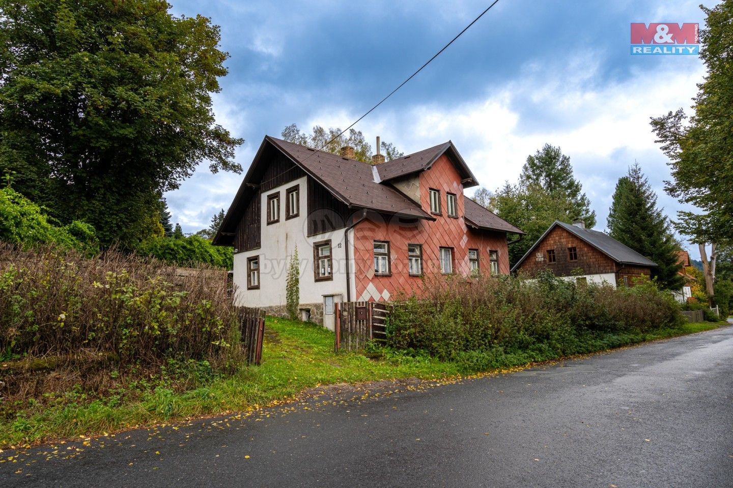 Prodej rodinný dům - Srní, 150 m²