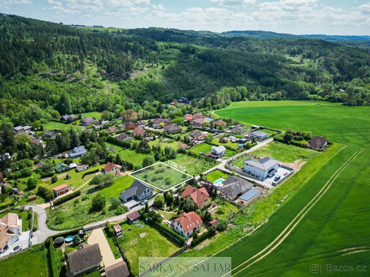 Prodej pozemek pro bydlení - Dolní Břežany, 252 41, 1 200 m²