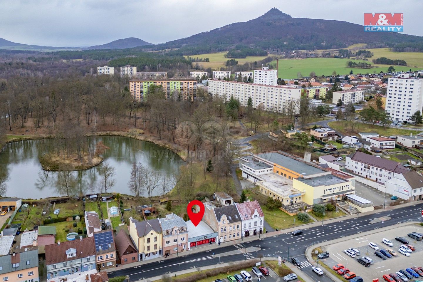 Prodej obchodní prostory - Husova, Mimoň, 124 m²