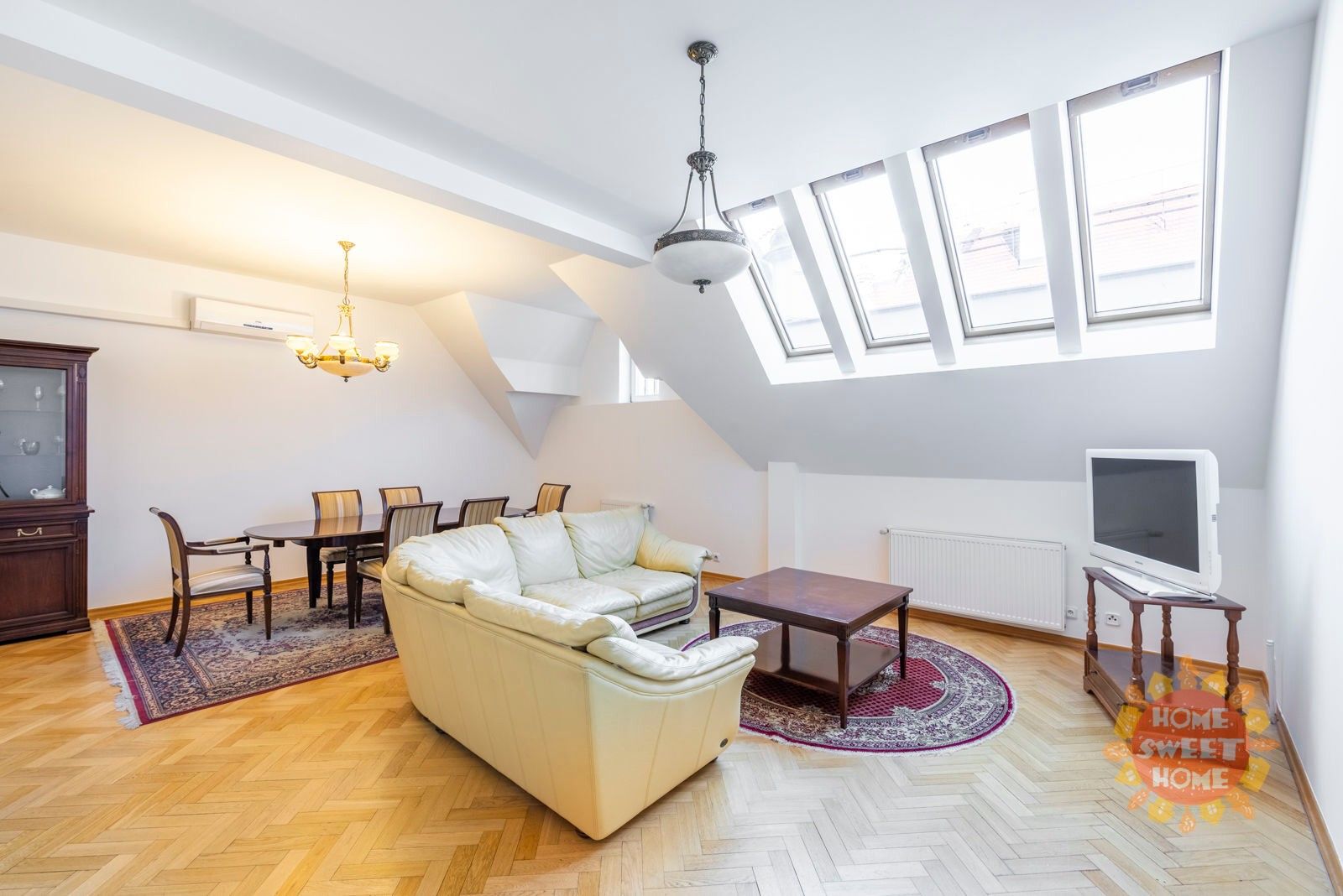 3+kk, Maiselova, Praha, 110 m²