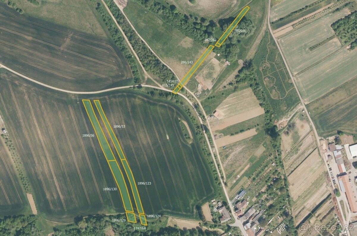 Pozemky pro bydlení, Jalubí, 687 05