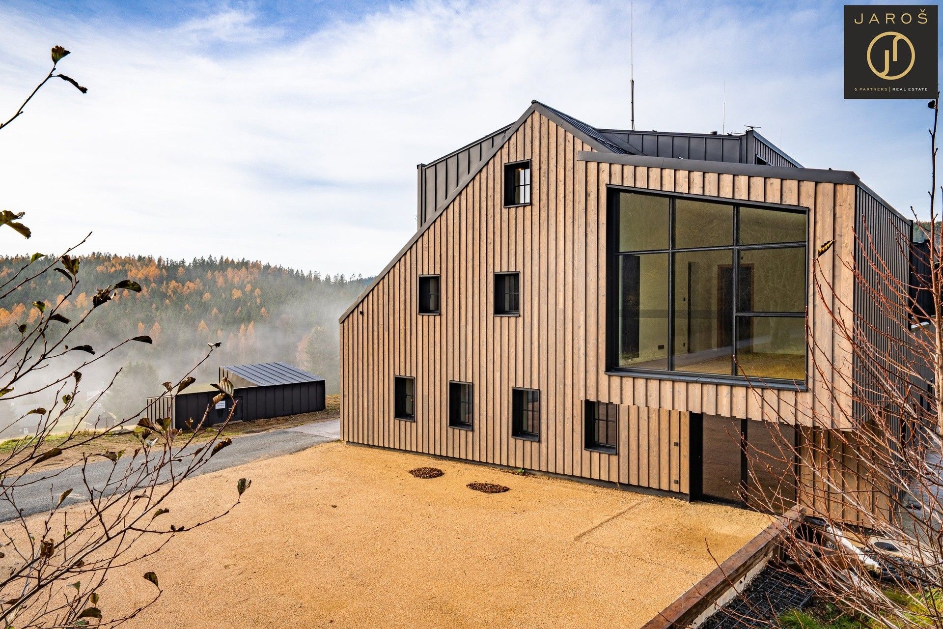 Ubytovací zařízení, Strážné, 60 m²