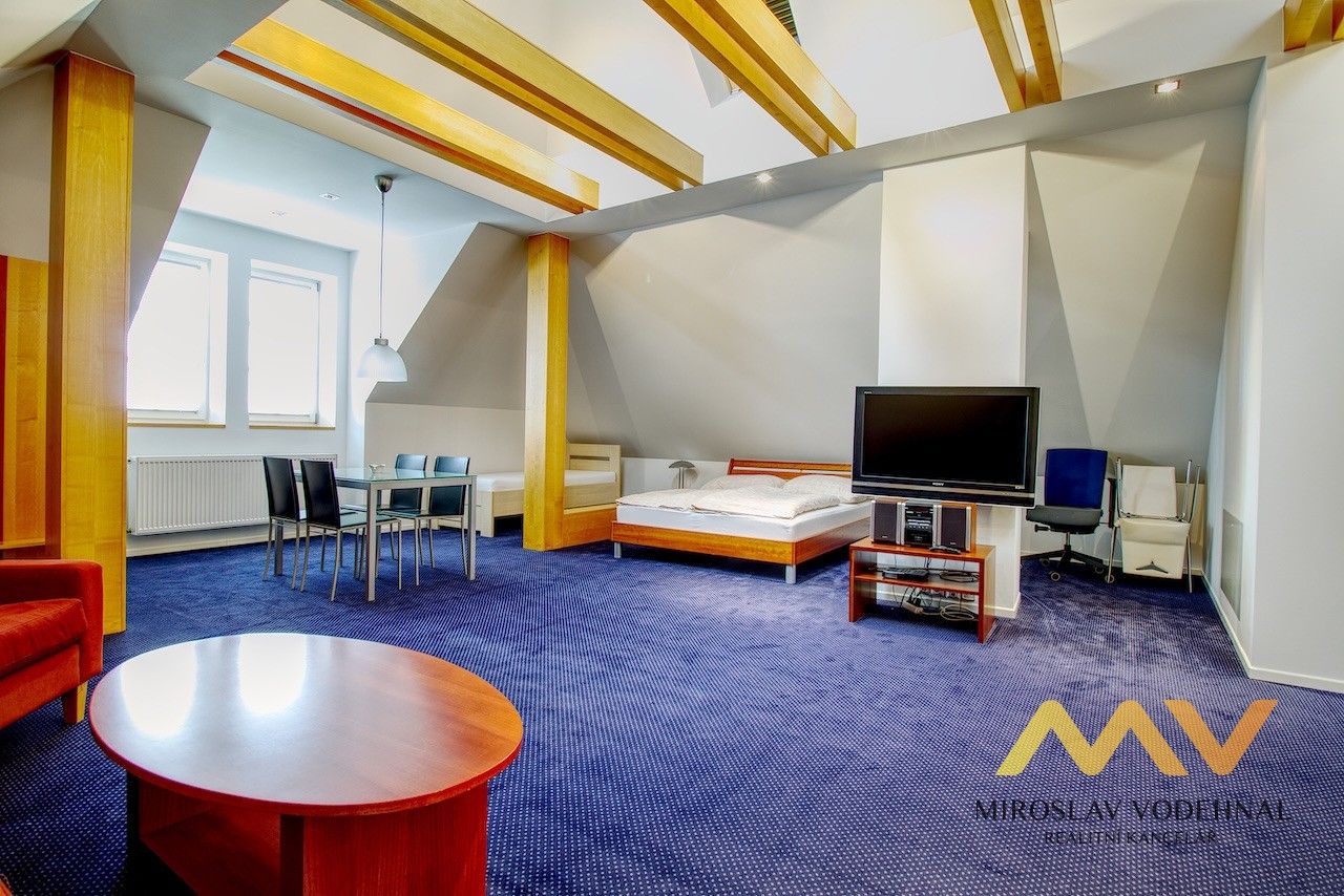 1+kk, Malé náměstí, Hradec Králové, 98 m²