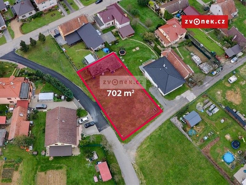 Prodej pozemek pro bydlení - Zlámanec, 702 m²