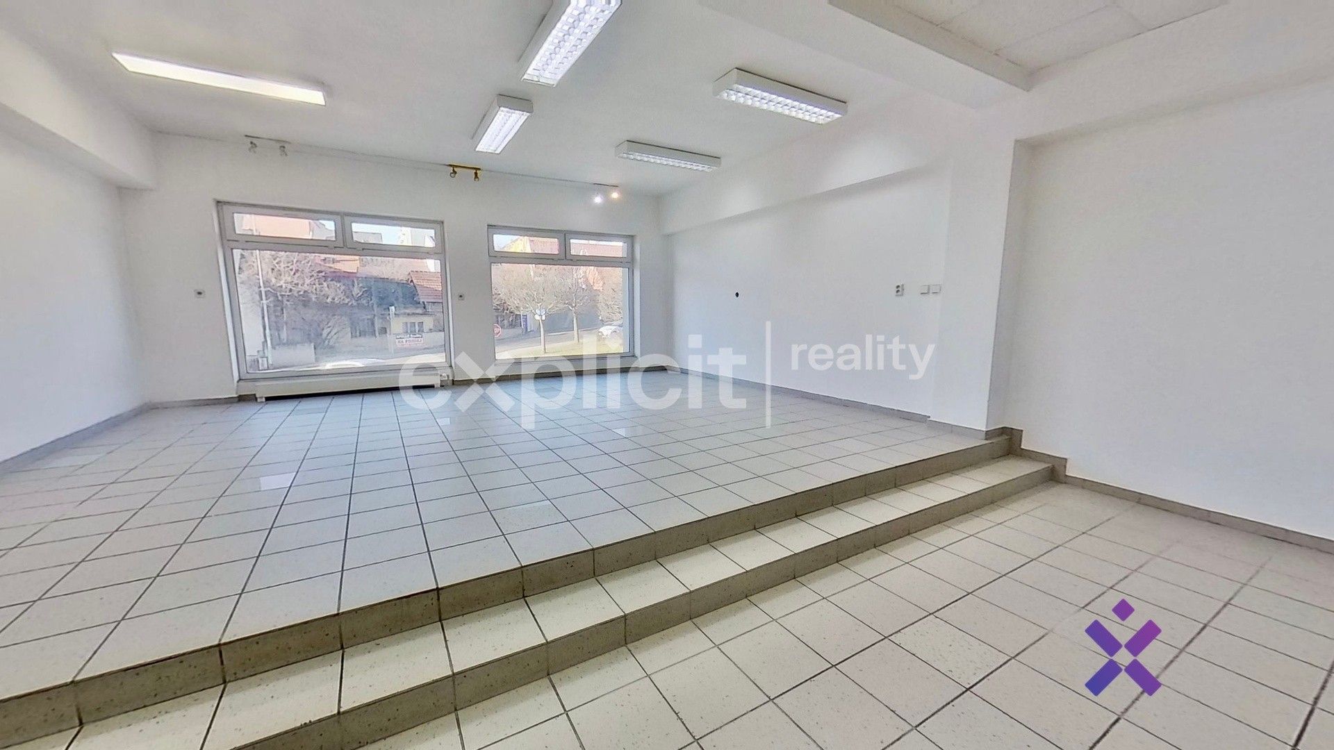 Pronájem obchodní prostory - Neradice, Uherský Brod, 108 m²