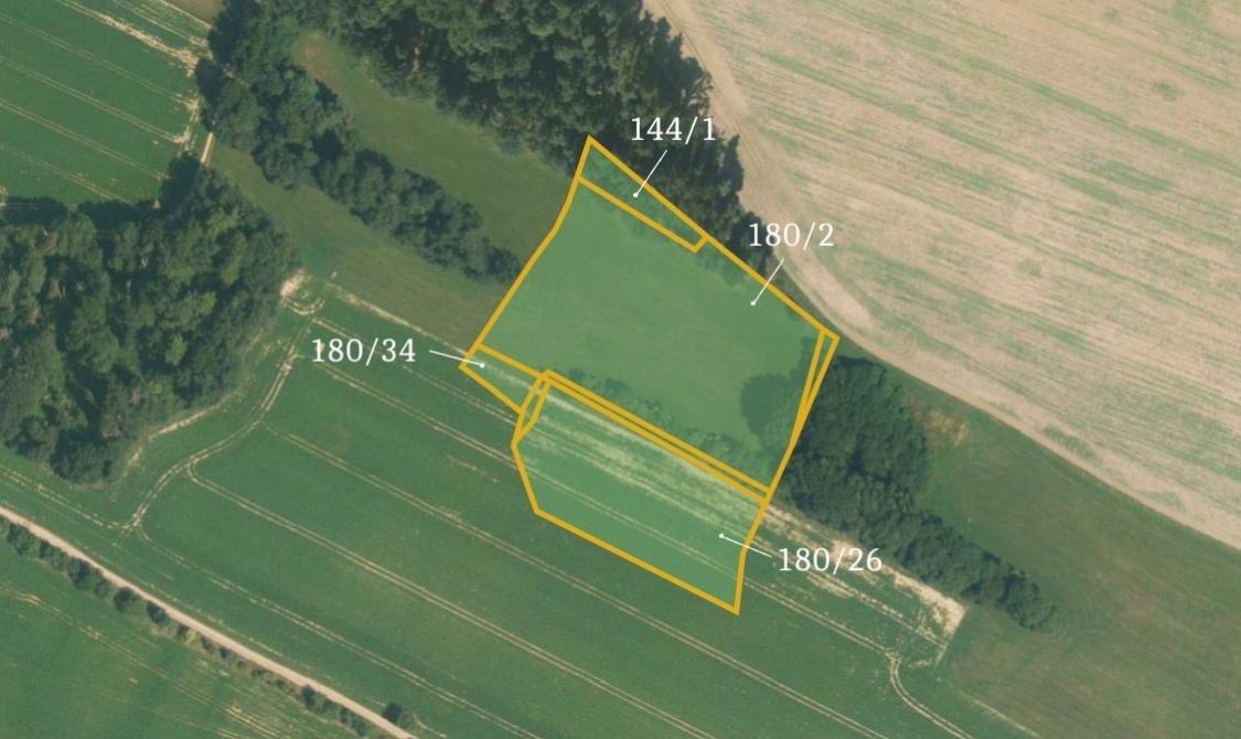 Louky, Chloumek, Boháňka, 10 891 m²