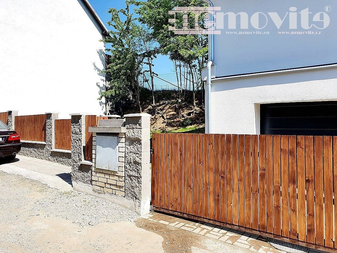 Prodej rodinný dům - Strančice, 251 63