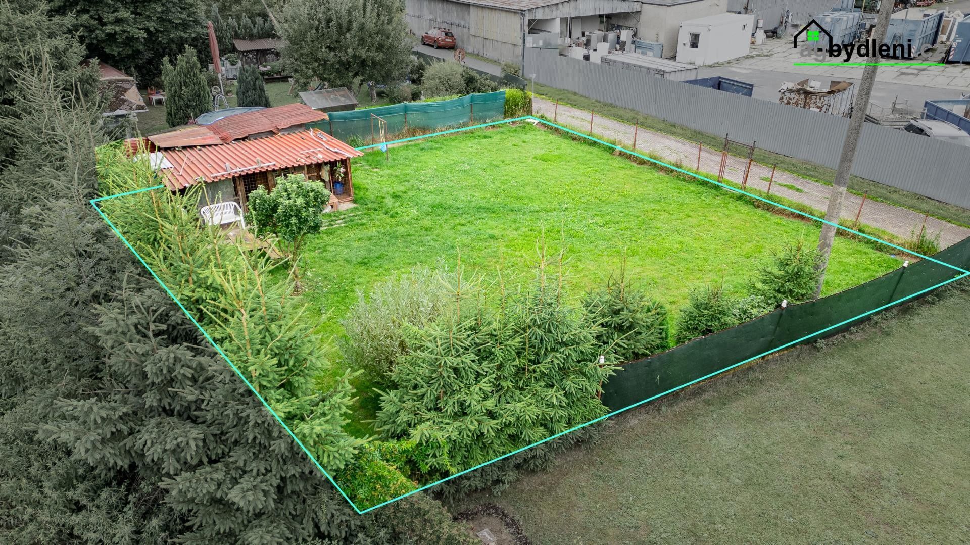 Zahrady, Strážovská, Nýrsko, 389 m²