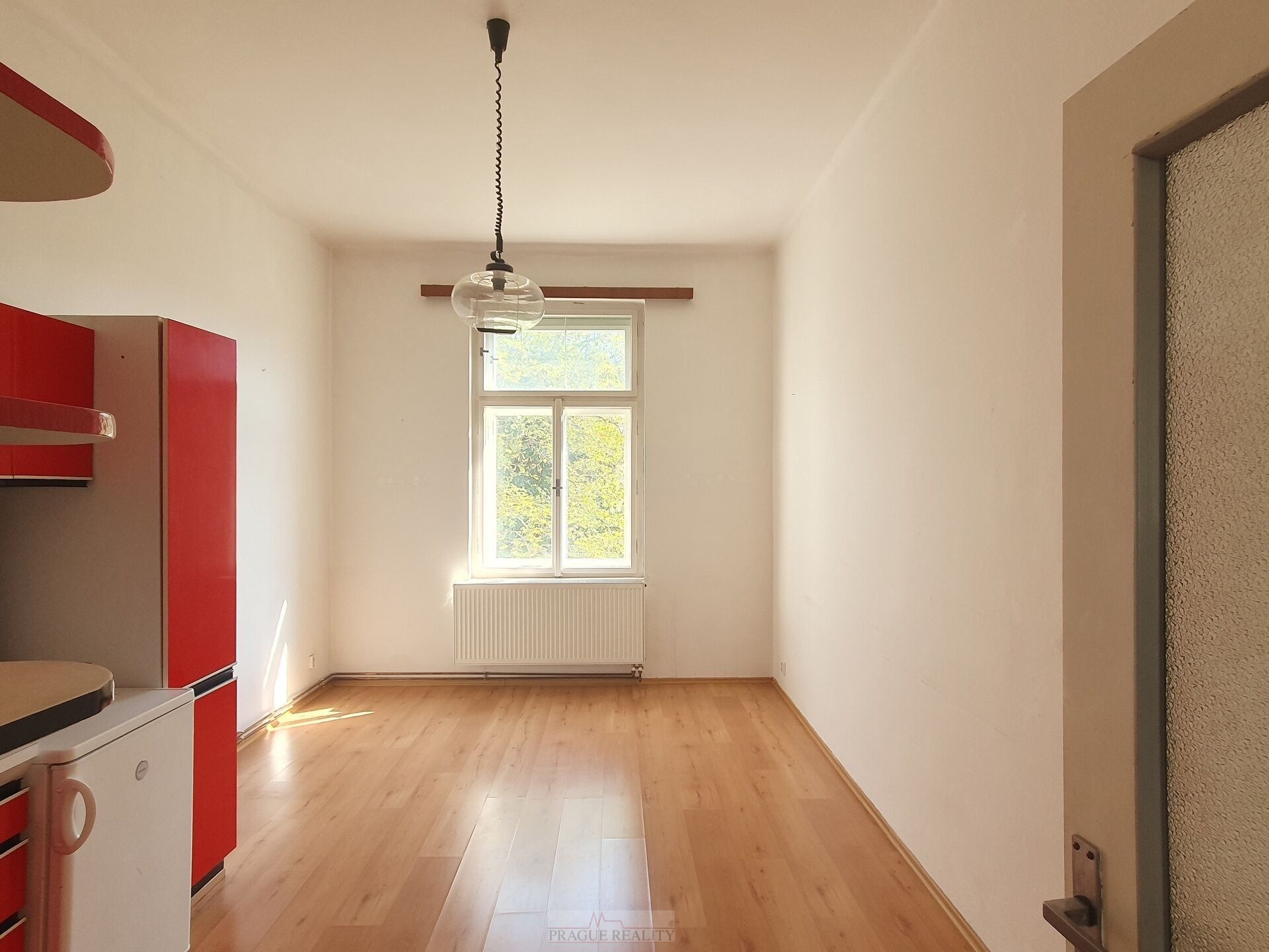 Prodej byt 2+kk - Černomořská, Praha, 44 m²