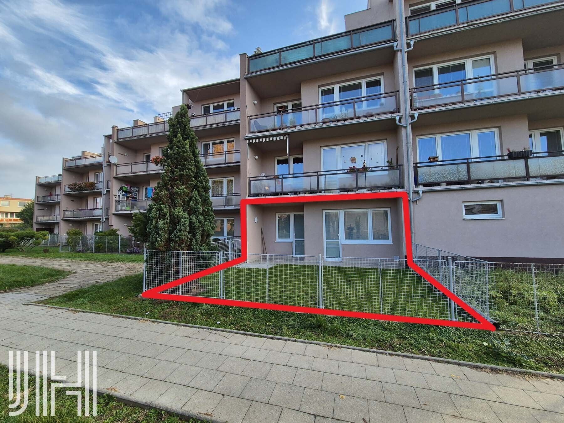 1+1, Sídliště Sport, Kostelec na Hané, 32 m²