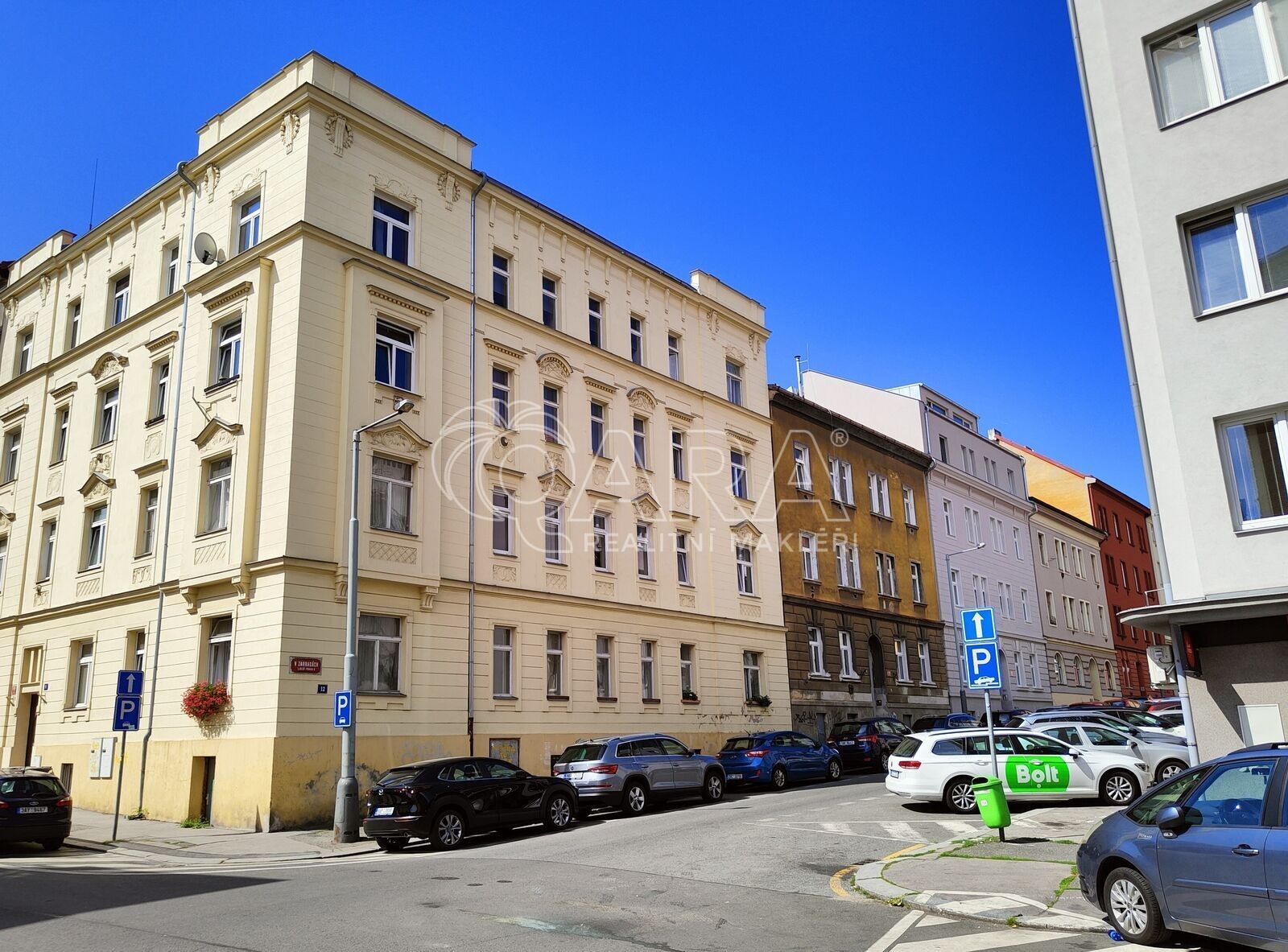 2+kk, Na Dědince, Praha, 40 m²