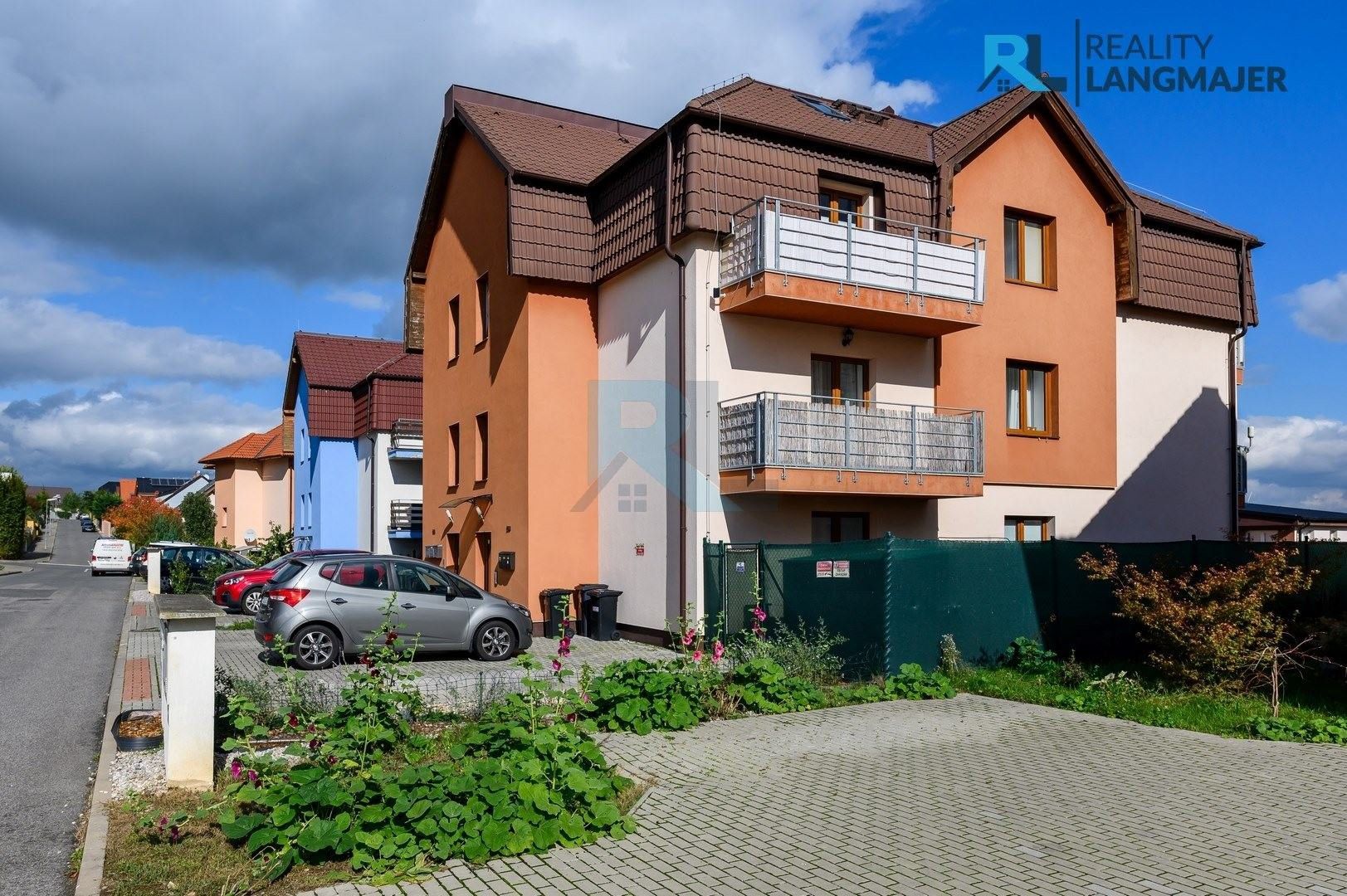 4+kk, Na Lucberku, Králův Dvůr, 132 m²