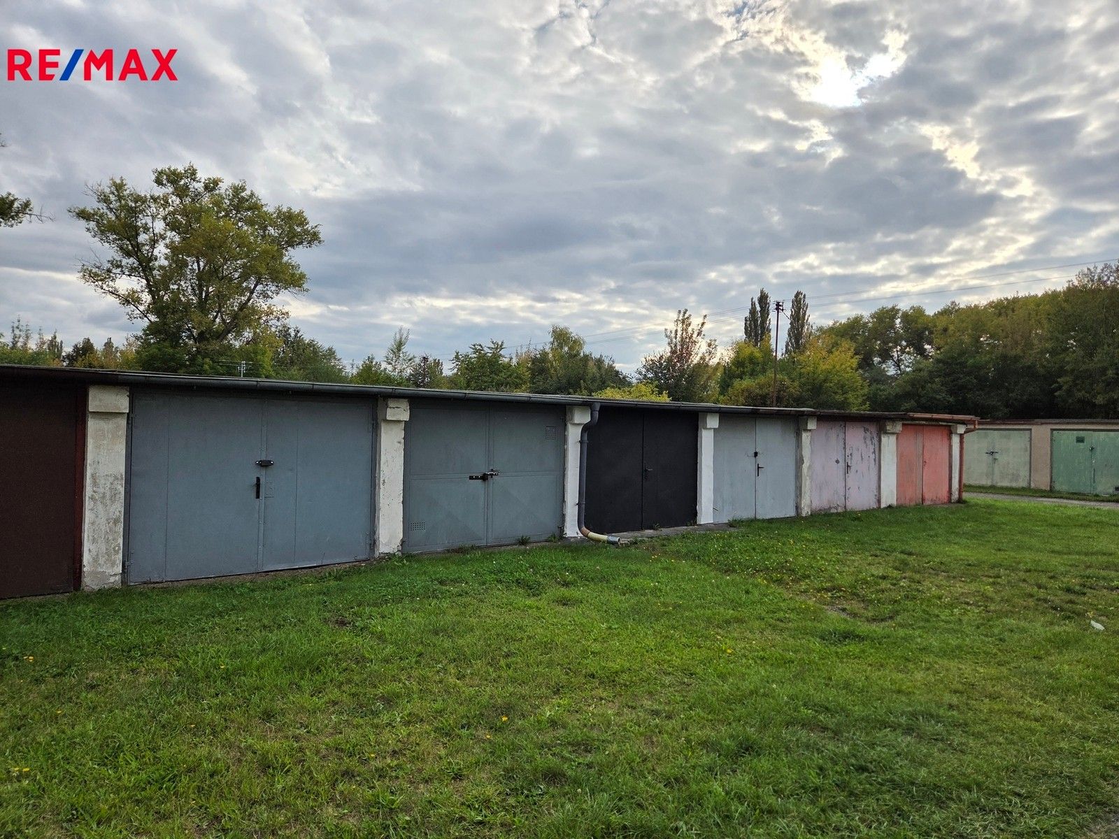 Garáže, Pardubice, 16 m²