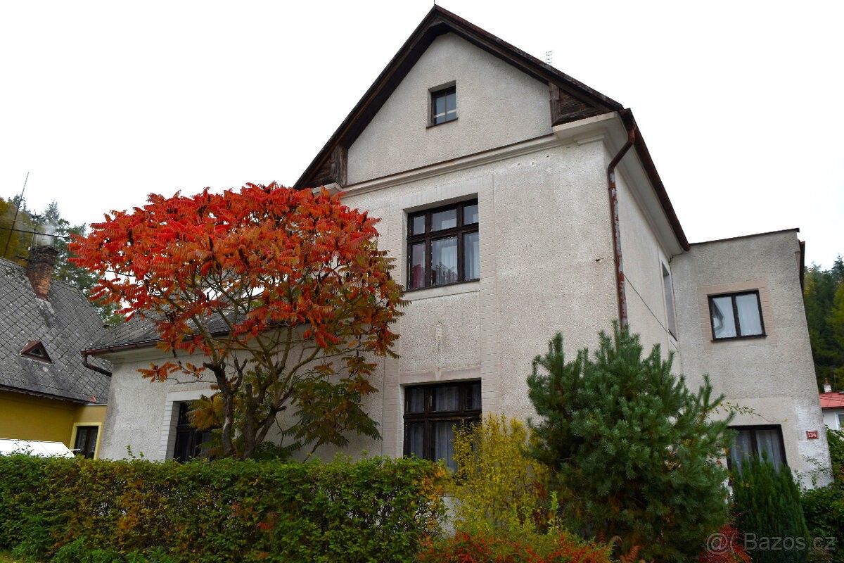 Rodinné domy, Náchod, 547 01