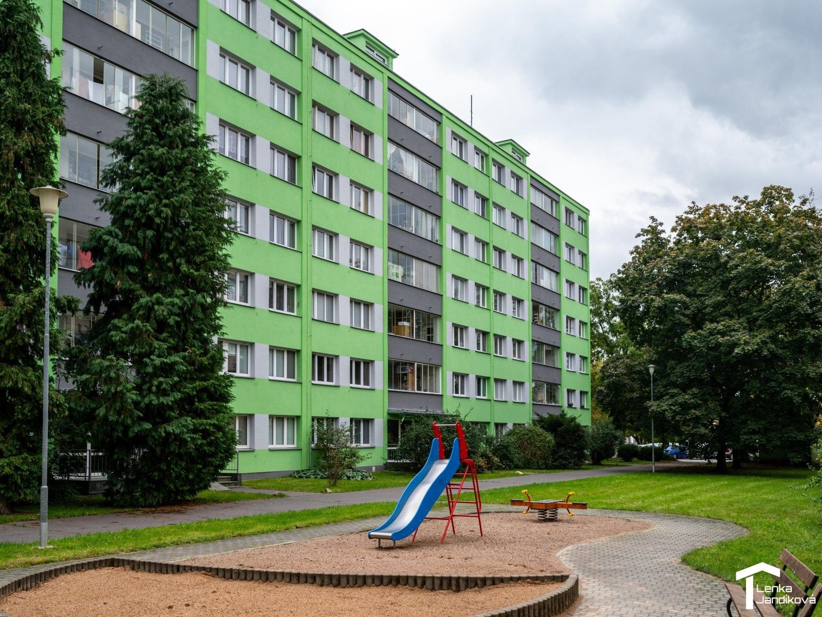 Prodej byt 4+kk - Kosmonautů, Pardubice, 75 m²