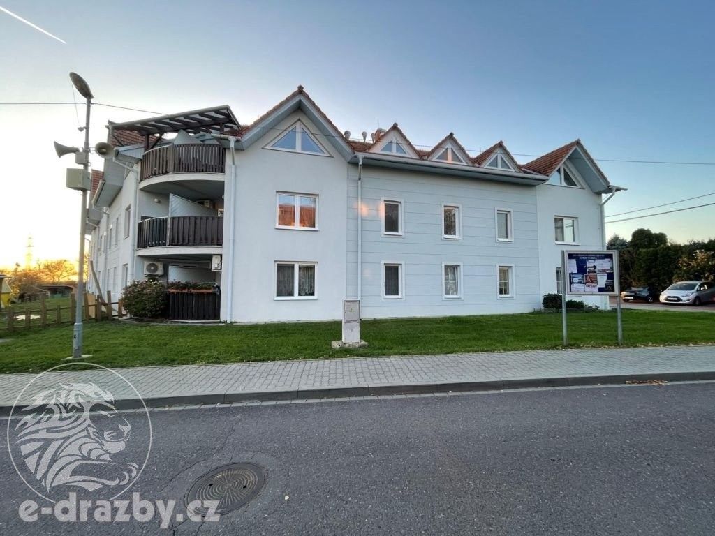 Prodej byt 2+1 - Rozprýmova, Újezd u Brna, 68 m²