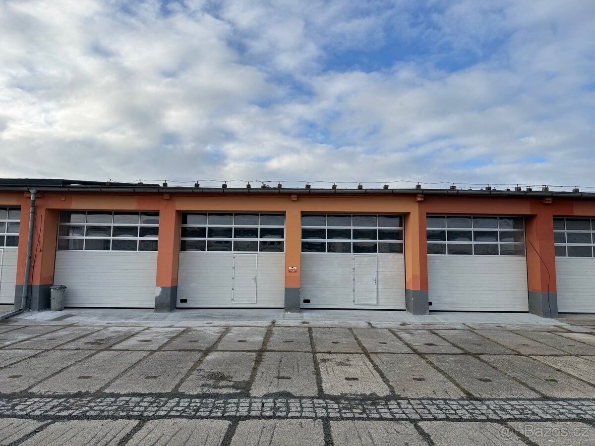 Sklady, Domažlice, 344 01