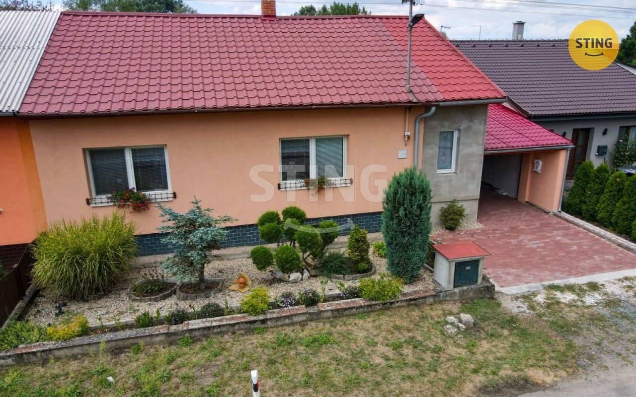 Prodej rodinný dům - Jarohněvice, Dubňany, 104 m²