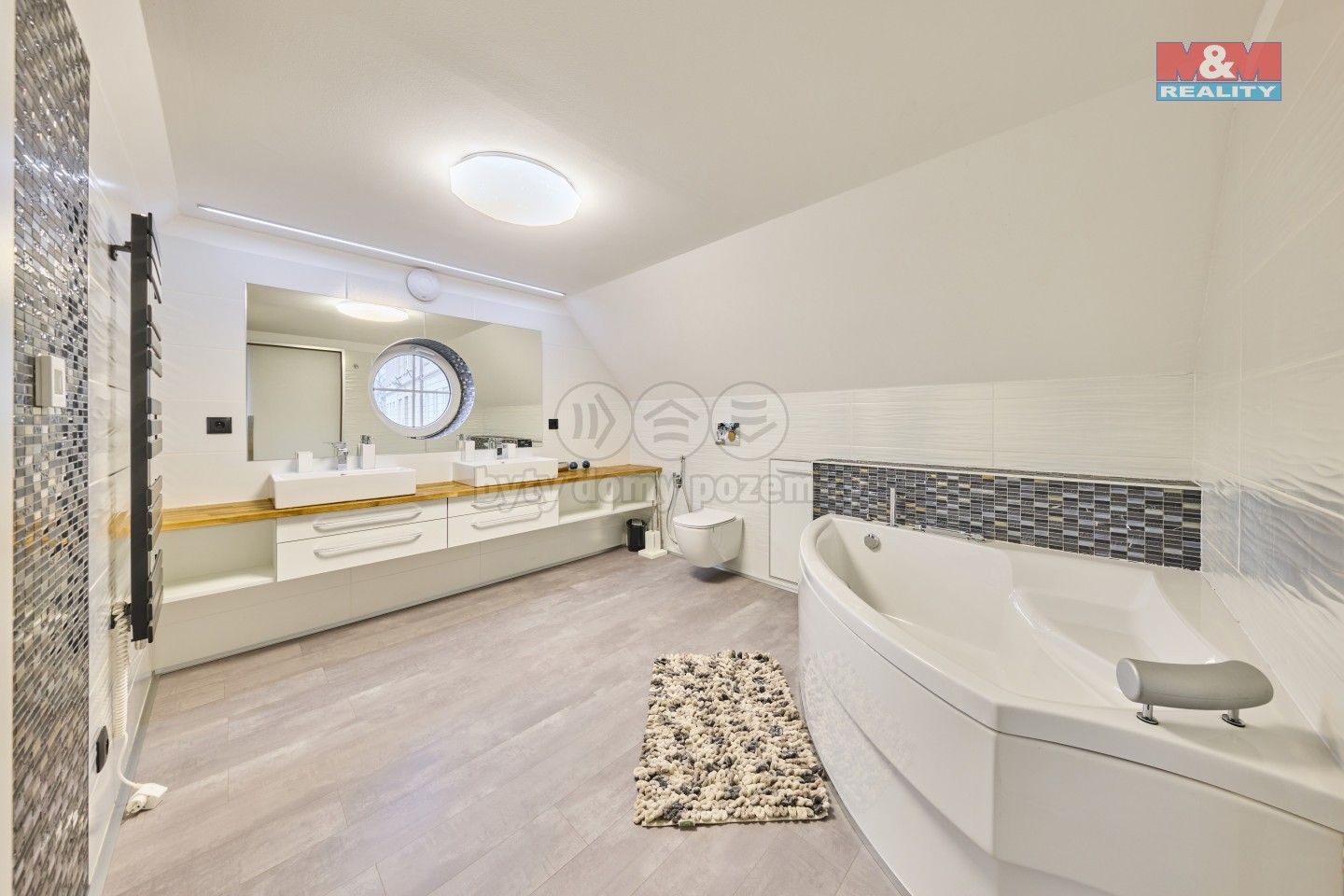 Rodinné domy, Mentzlova, Trutnov, 100 m²