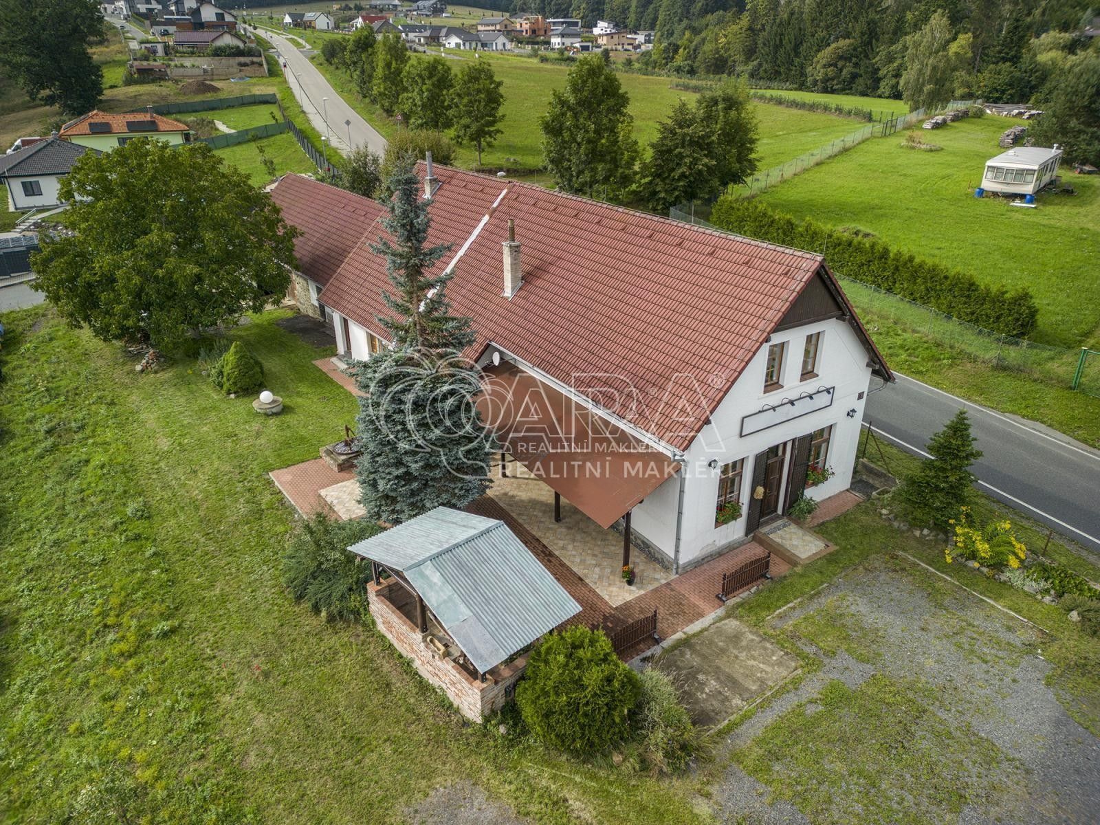 Rodinné domy, Lomnická, Kunice, 550 m²