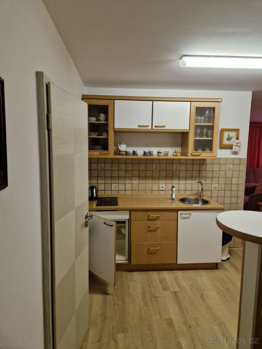 Byty, Luhačovice, 763 26