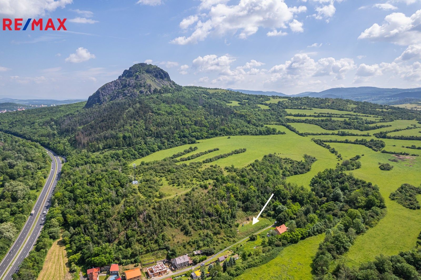 Prodej pozemek pro bydlení - Želenice, 1 509 m²