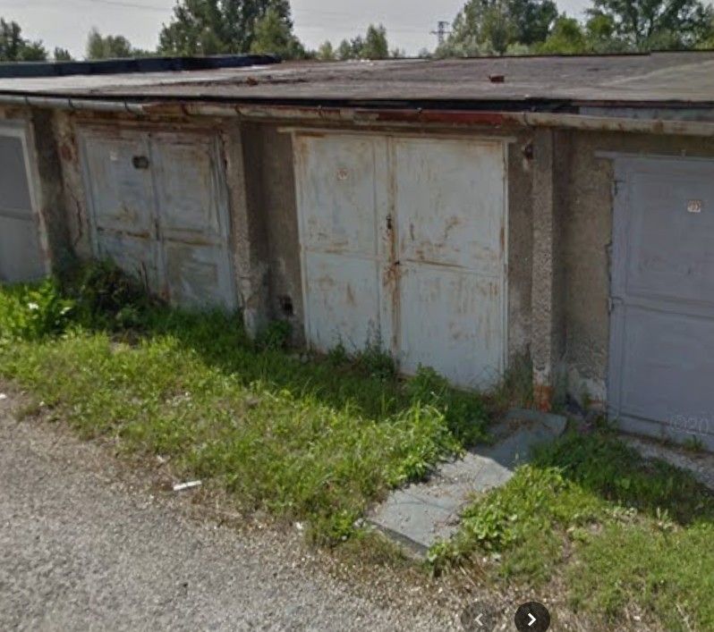 Garáže, Ostrava, 710 00