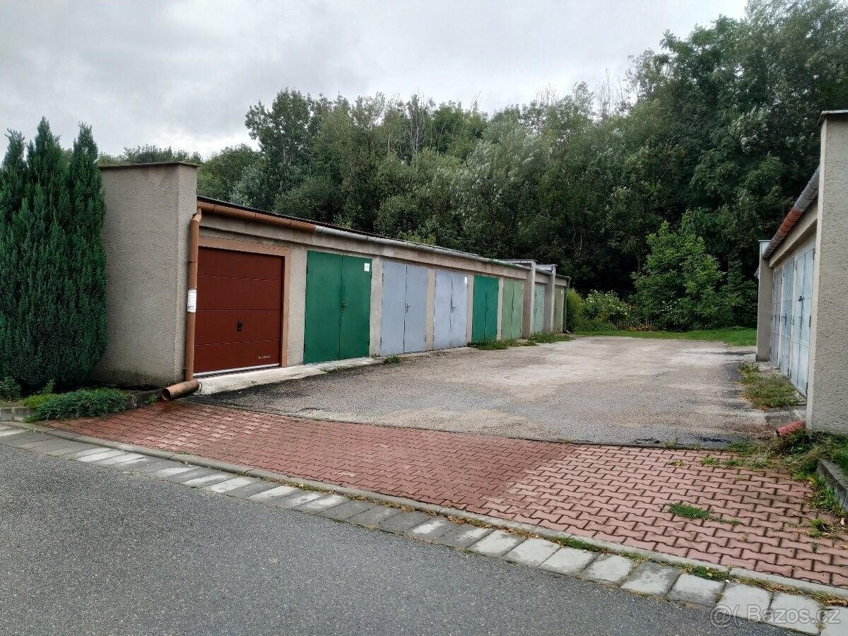 Garáže, Vyškov, 682 01, 18 m²