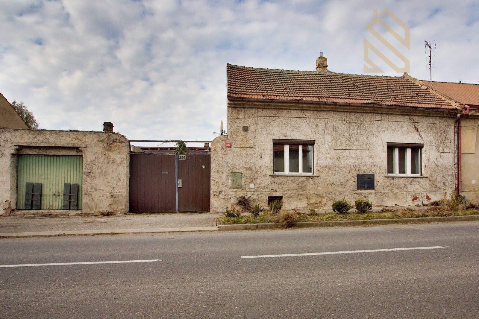 Rodinné domy, Jiráskova, Třebenice, 350 m²