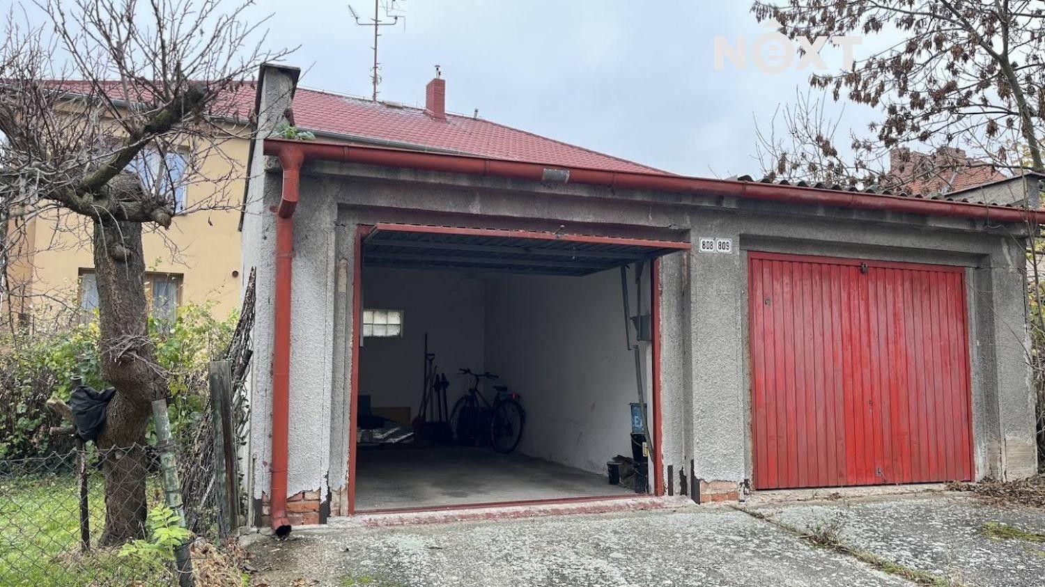 Garáže, Pražská, Žatec, 21 m²