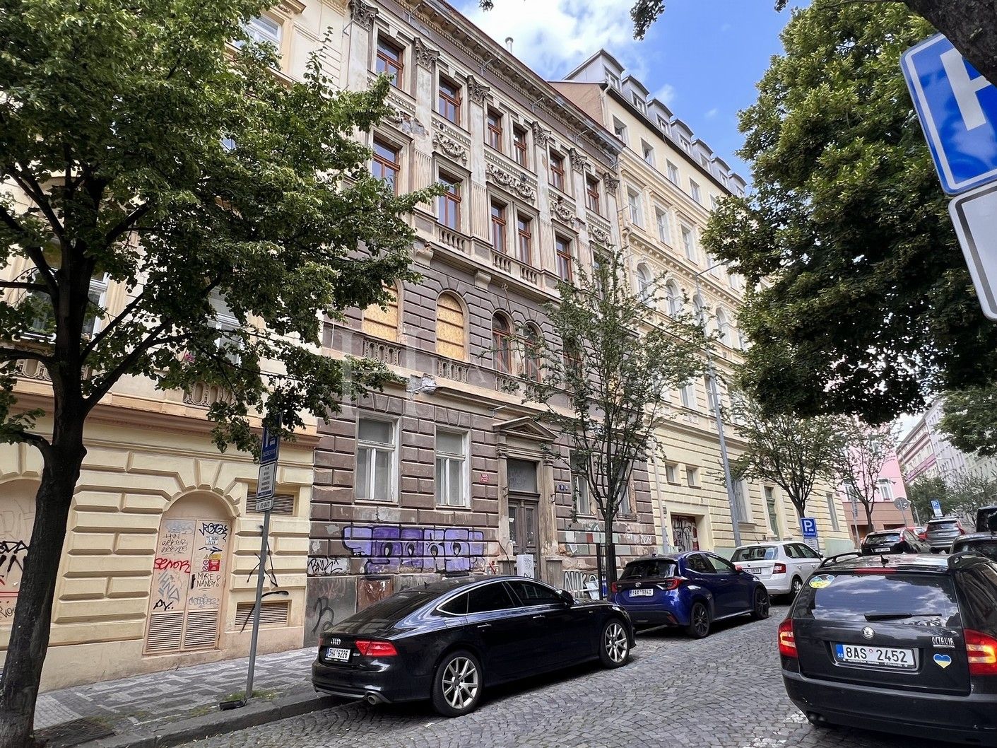 Činžovní domy, Záhřebská, Praha, 1 042 m²