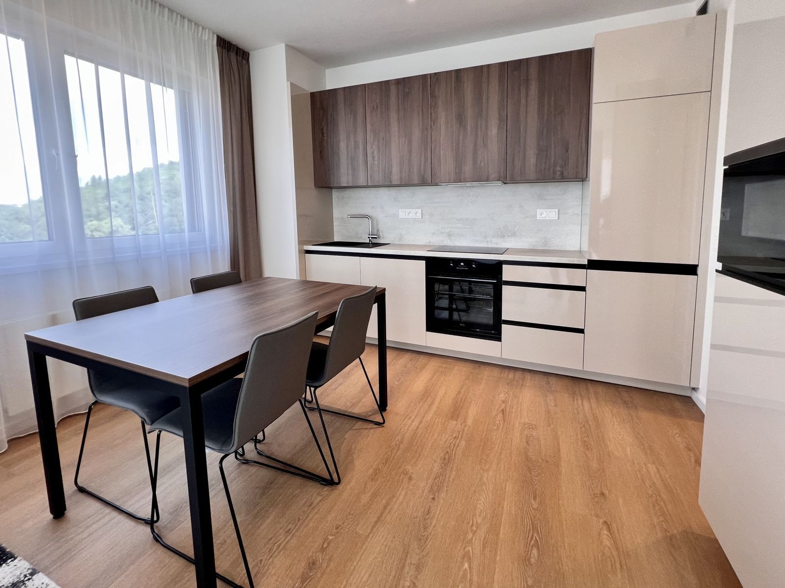 3+kk, U plynárny, Praha, 64 m²