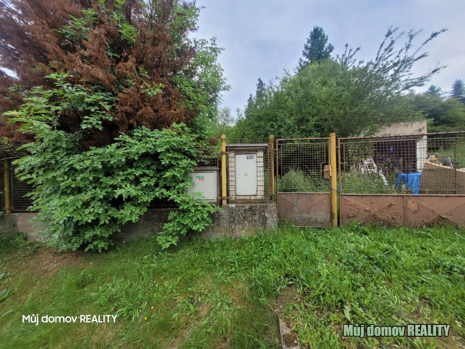 Pozemky pro bydlení, Nad Stadionem, Králův Dvůr, 1 439 m²