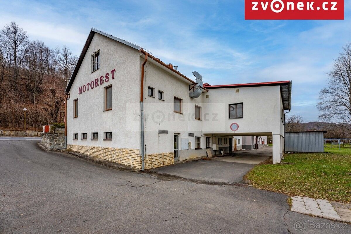 Prodej kancelář - Vizovice, 763 12, 330 m²