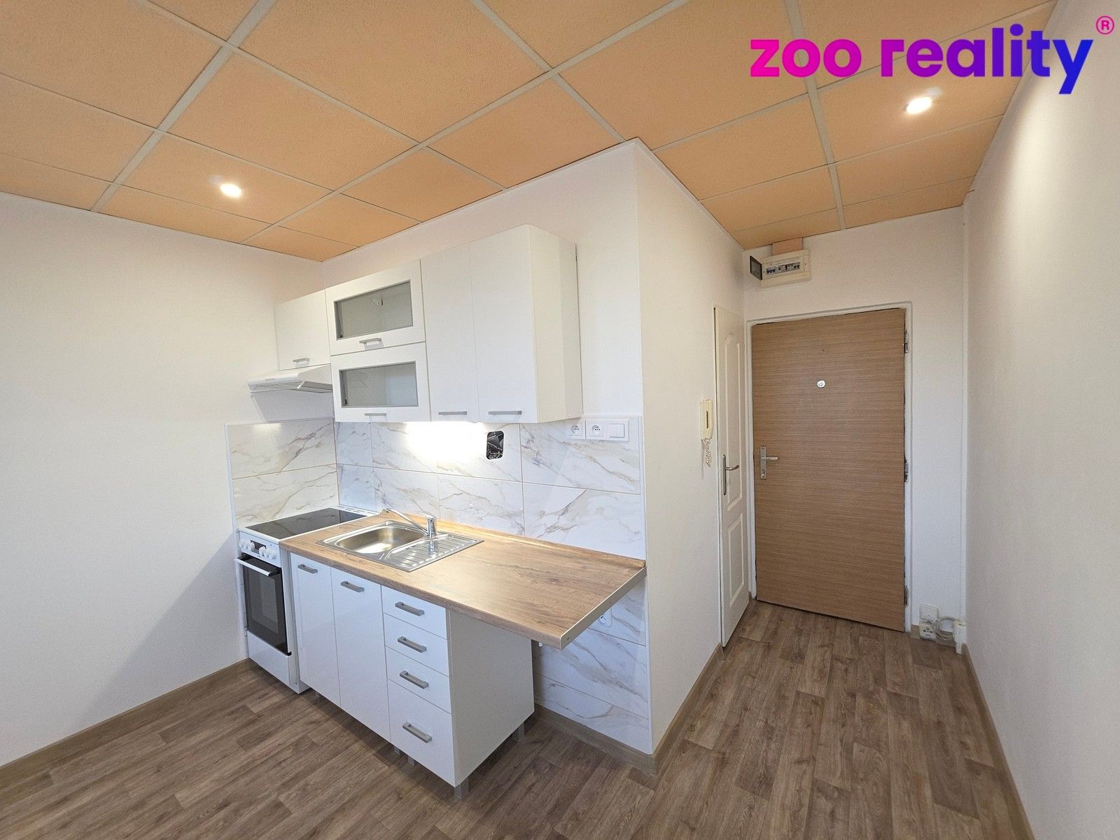 1+1, Kamenná, Chomutov, 35 m²