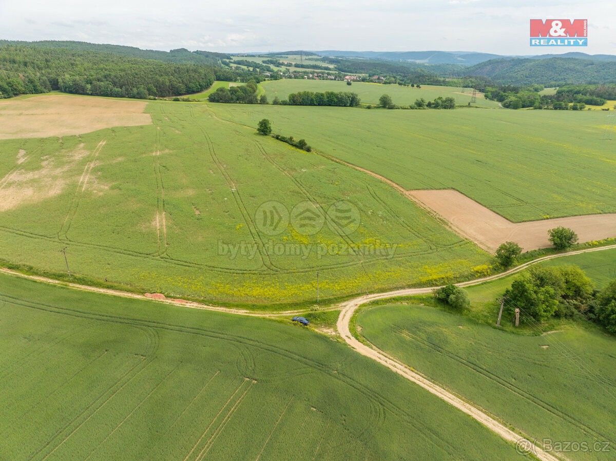 Zemědělské pozemky, Hvozdnice, 252 05, 9 172 m²