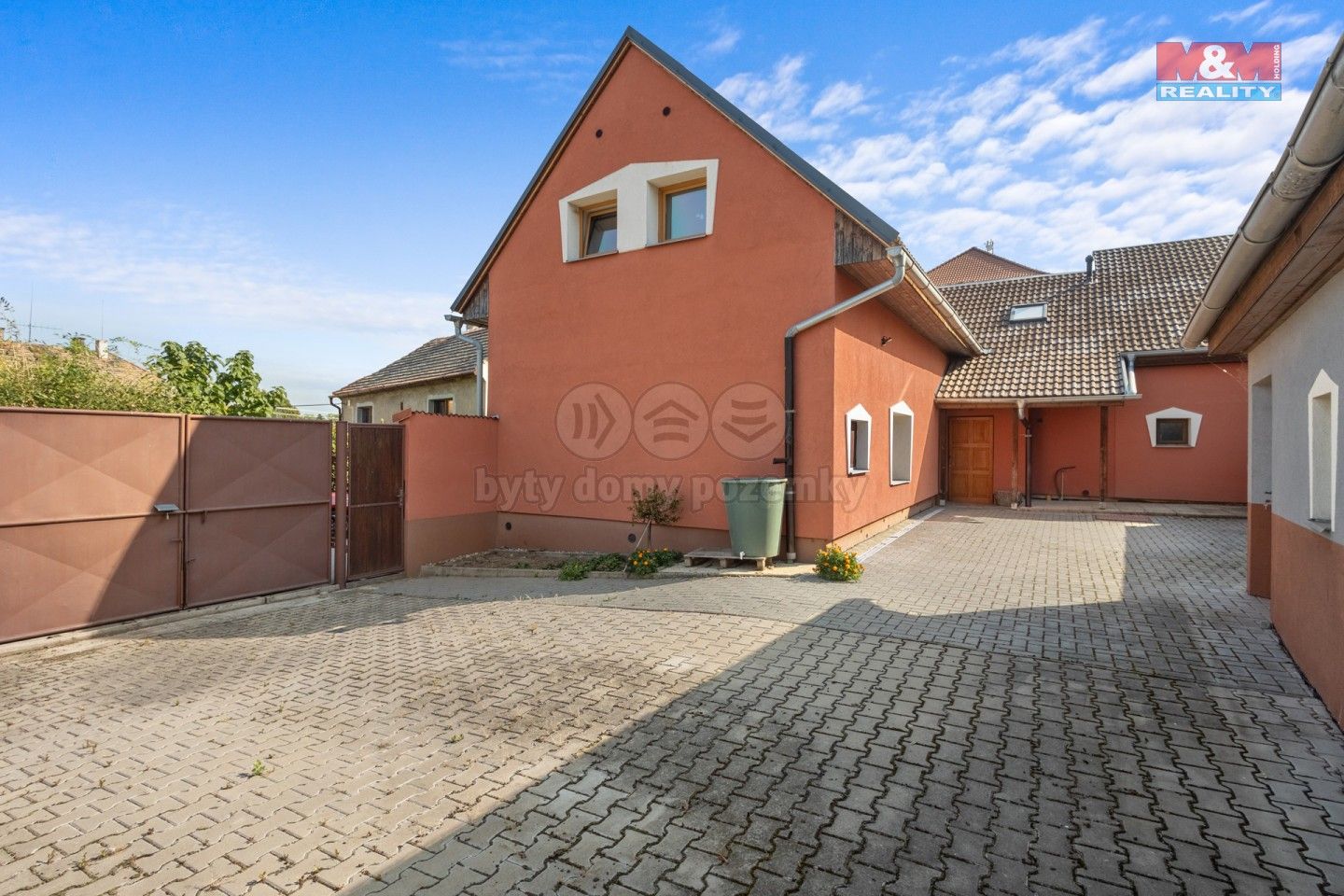 Prodej rodinný dům - Hobšovice, 152 m²