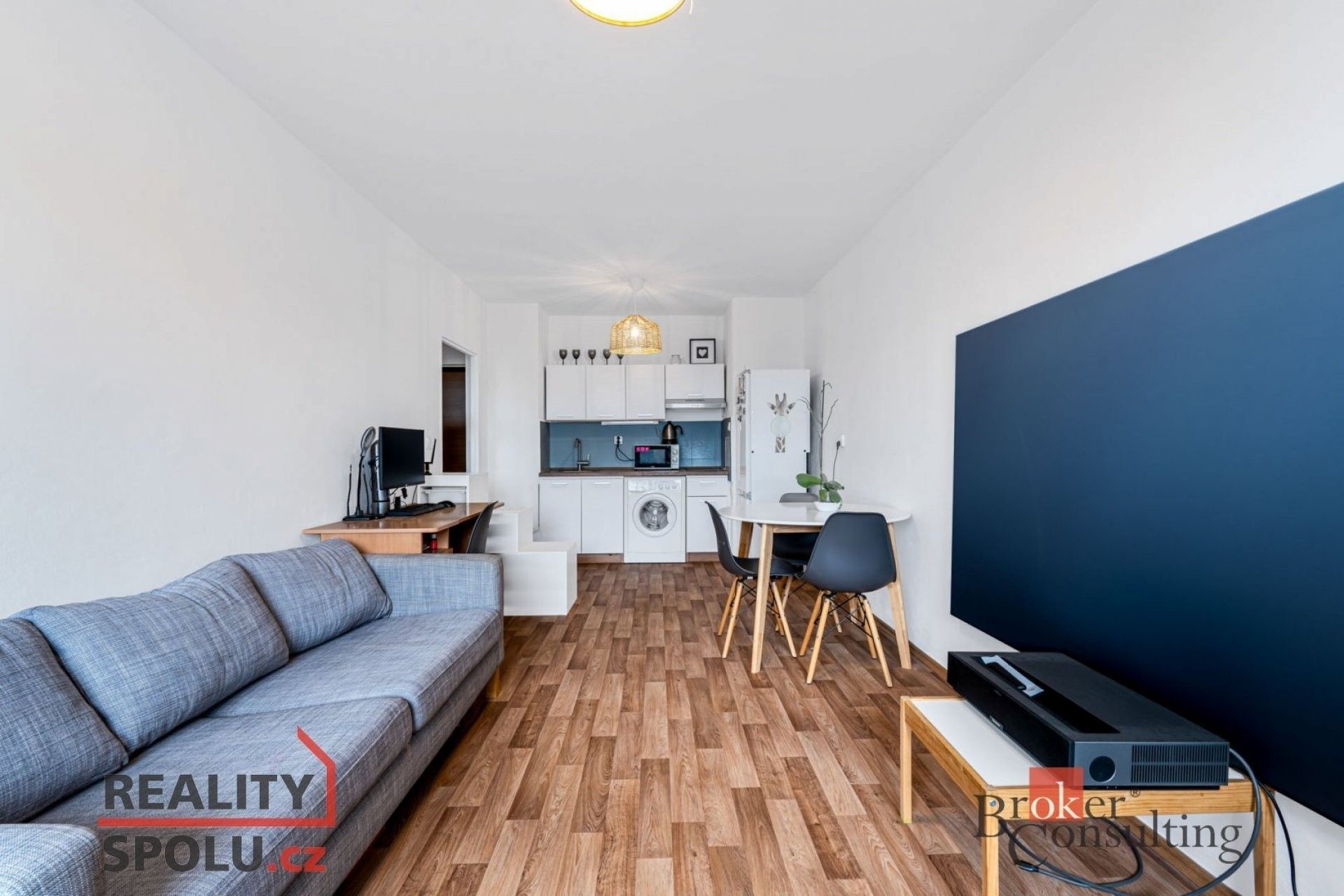 Prodej byt 2+kk - Ke Strašnické, Praha, 41 m²