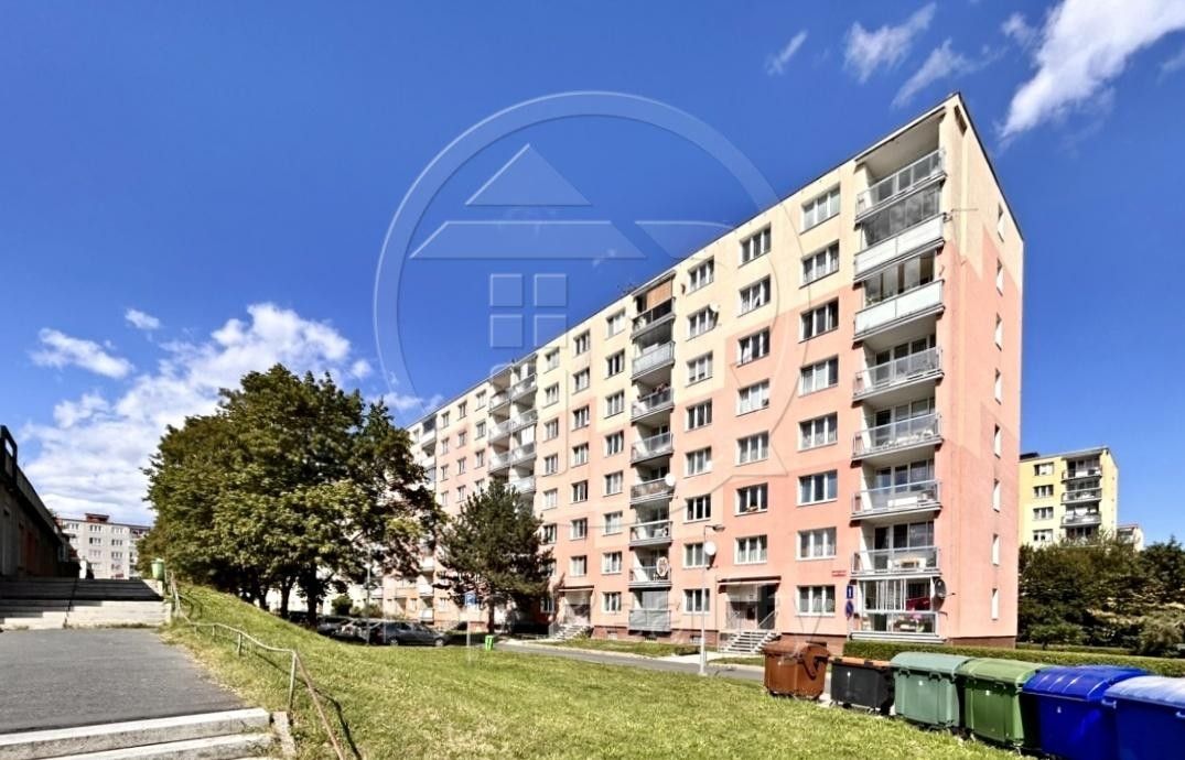 Pronájem byt 1+kk - náměstí 9. května, Chodov, 26 m²