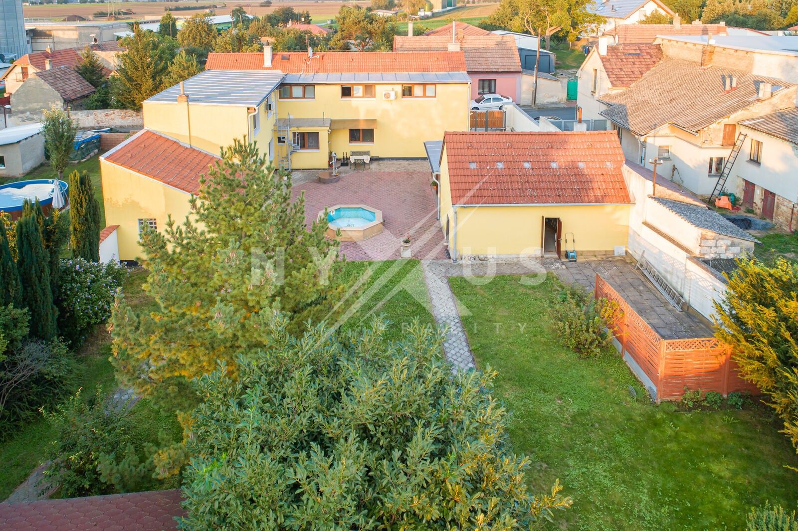 Rodinné domy, Starý Brázdim, Brázdim, 250 m²