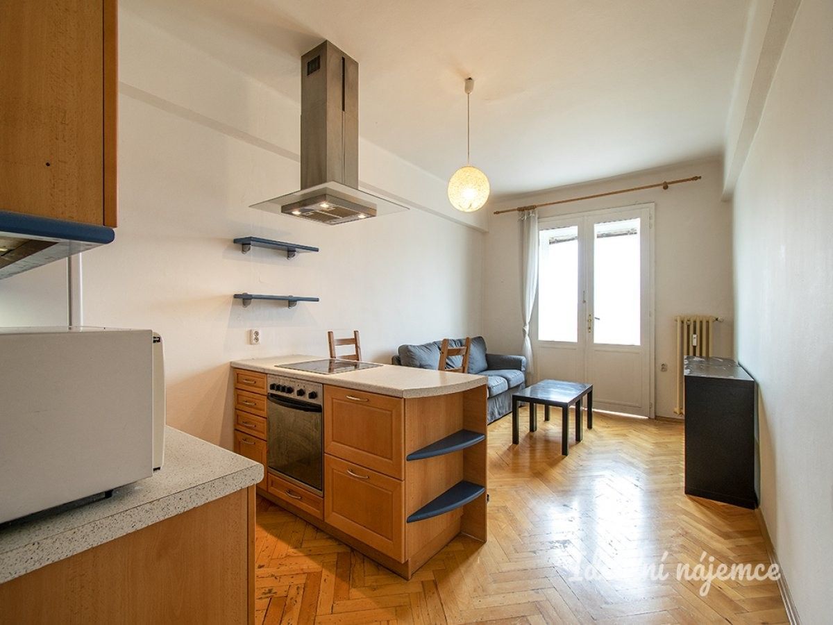 Pronájem byt 2+kk - Sokolská, Praha, 45 m²