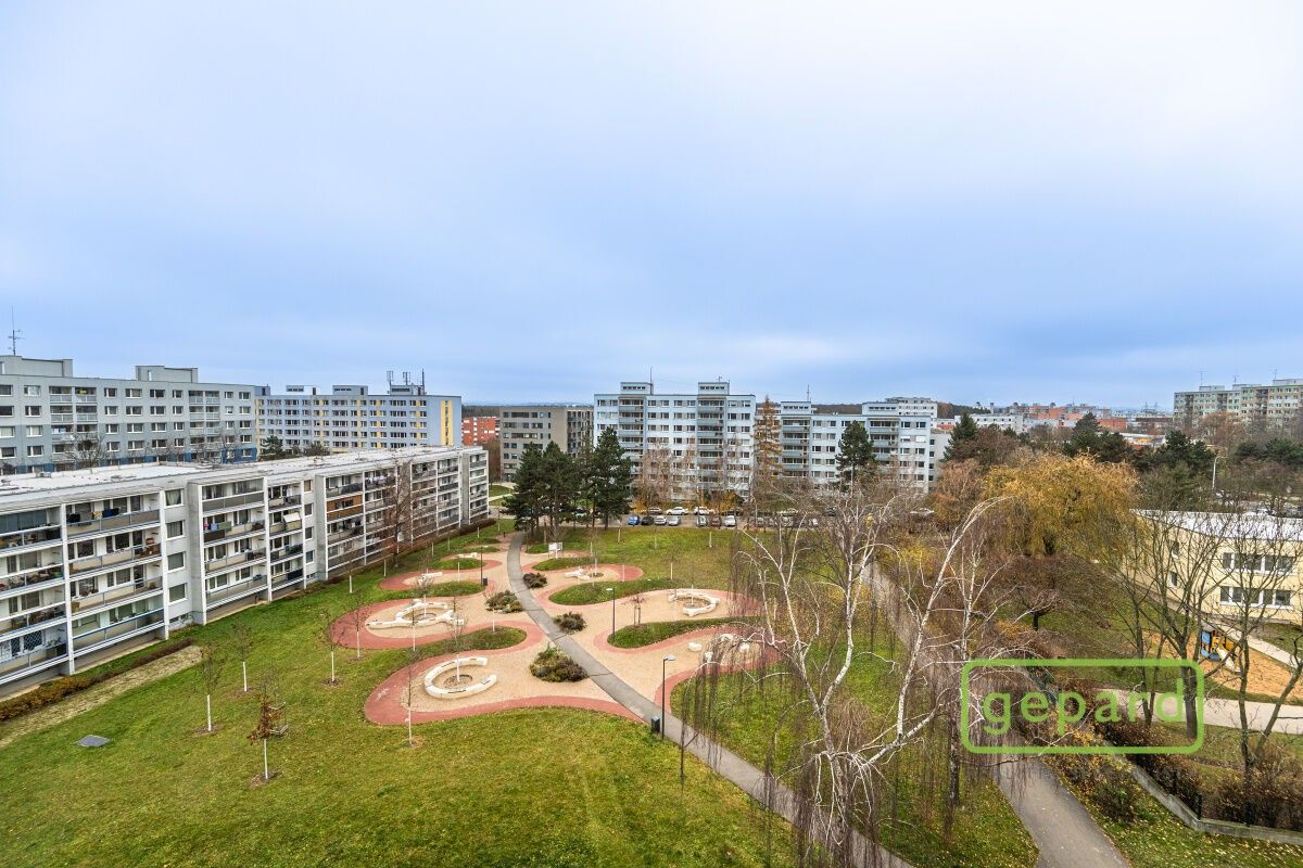 Pronájem byt 2+kk - Sulanského, Praha, 44 m²