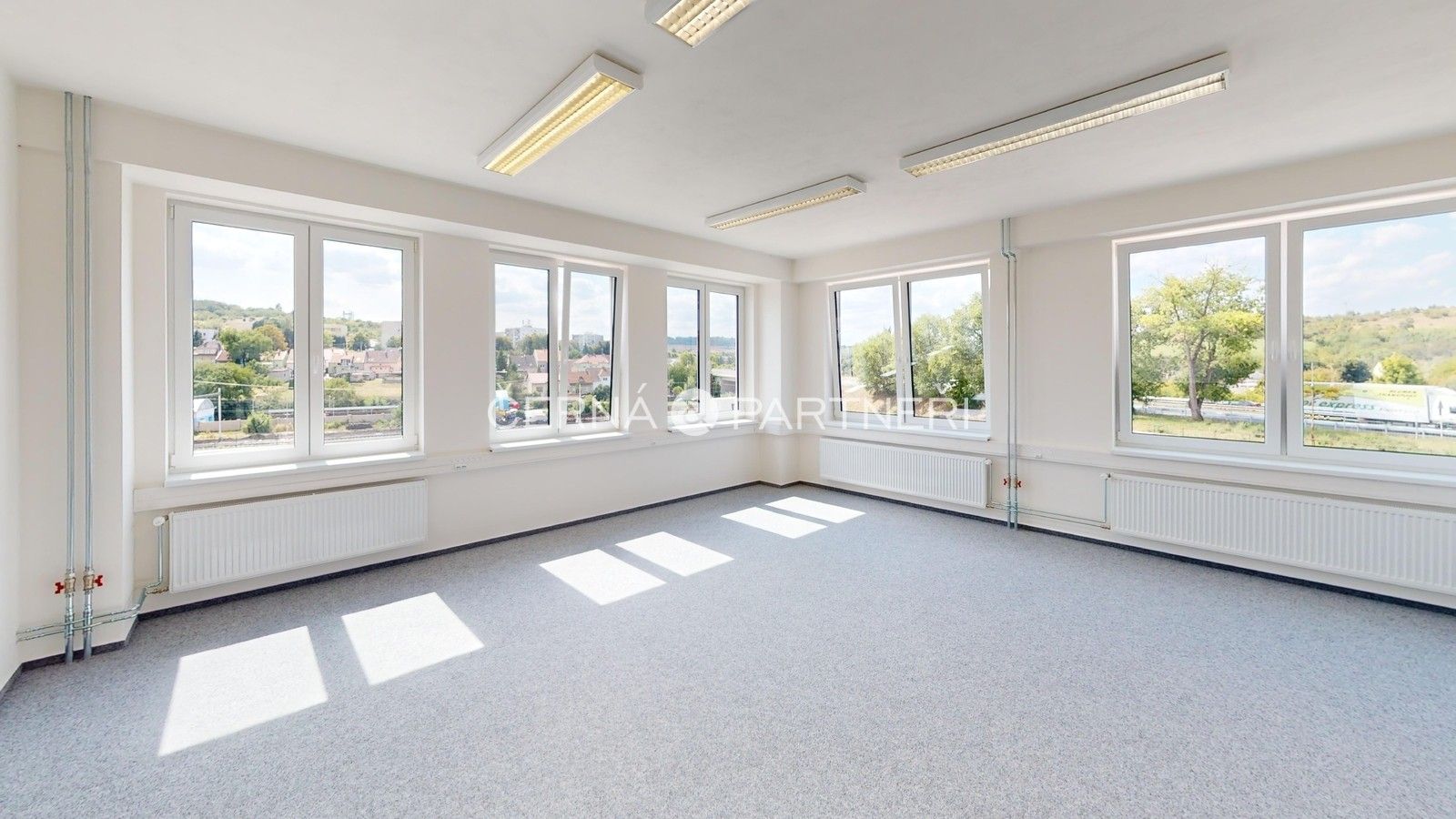 Kanceláře, Obrnice, 1 m²