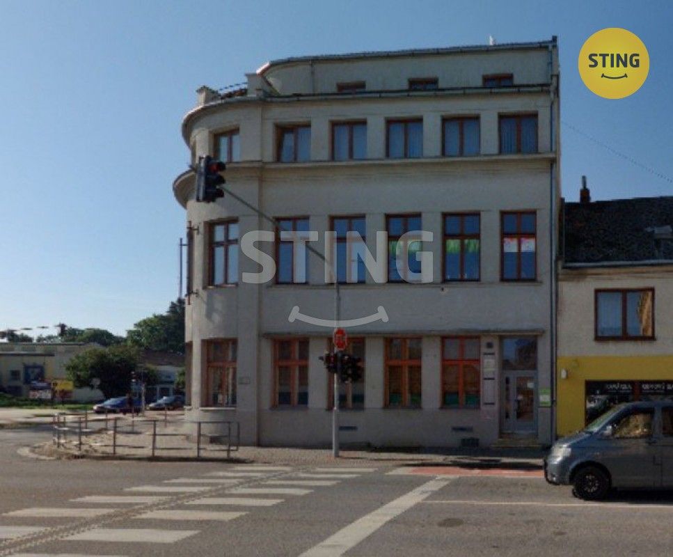 Pronájem obchodní prostory - Všehrdova, Uherské Hradiště, 29 m²