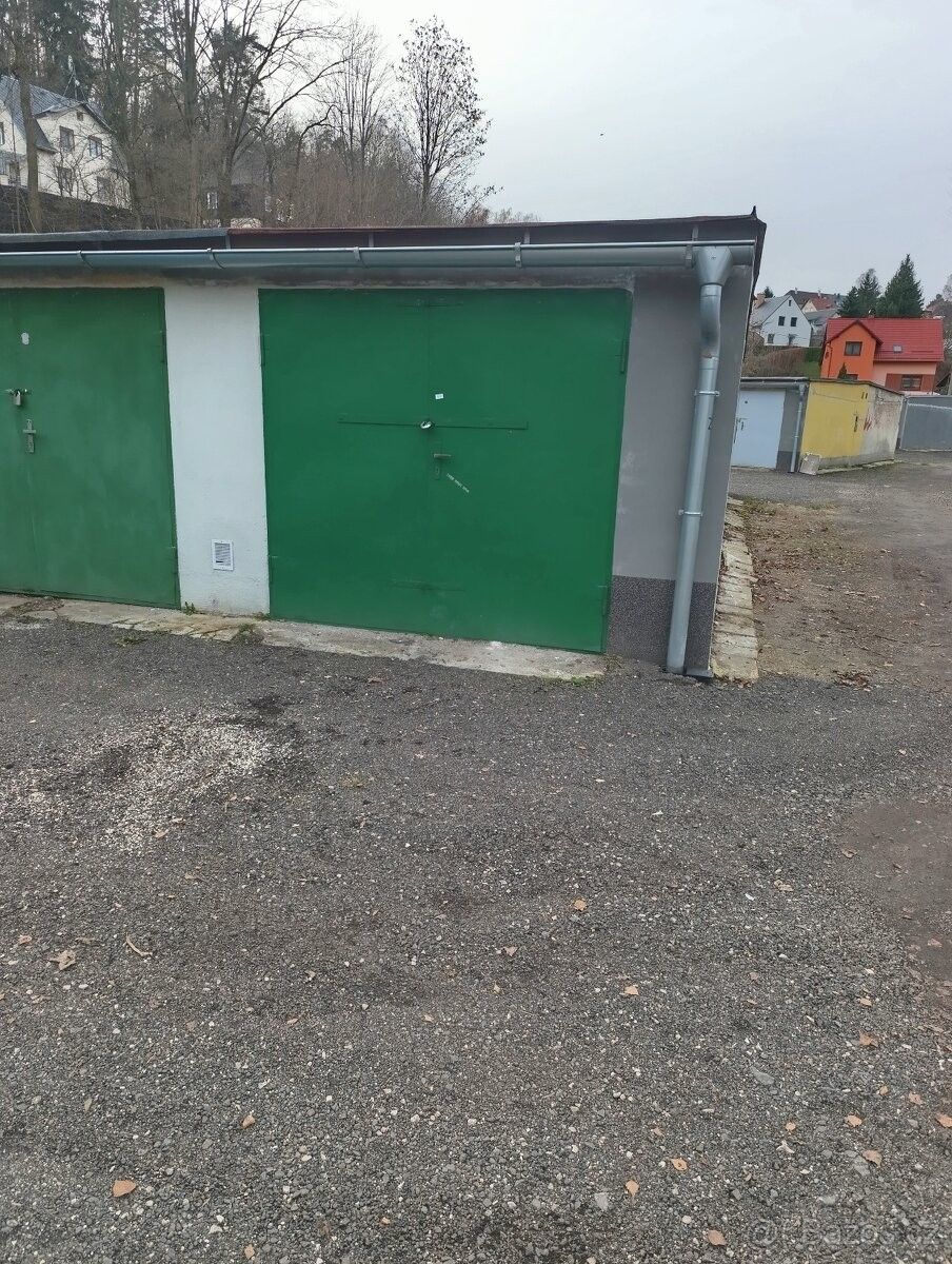 Garáže, Liberec, 460 15