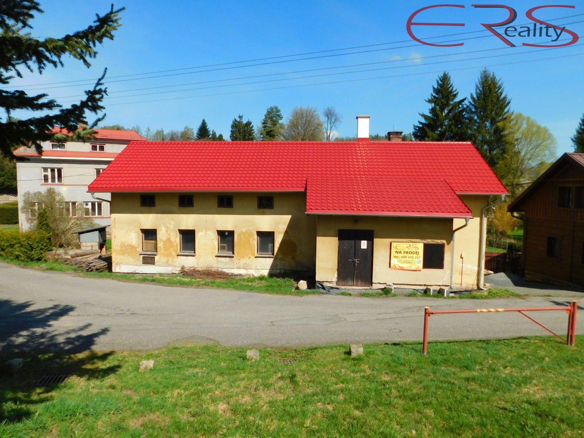 Prodej výrobní prostory - Držkov, 300 m²