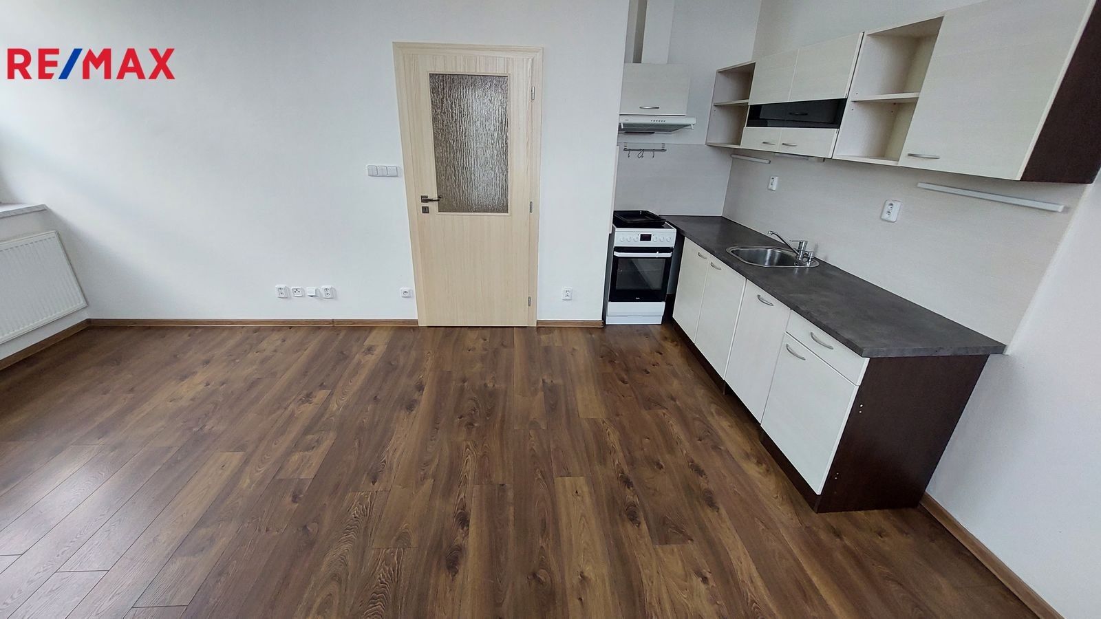 Pronájem byt 2+kk - Kalouskova, Rousínov, 41 m²